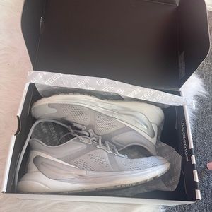 Lululemon shoes